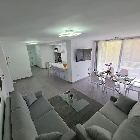 Modern 3 Bedroom Luxury Apartment In Torremolinos Kültér fotó