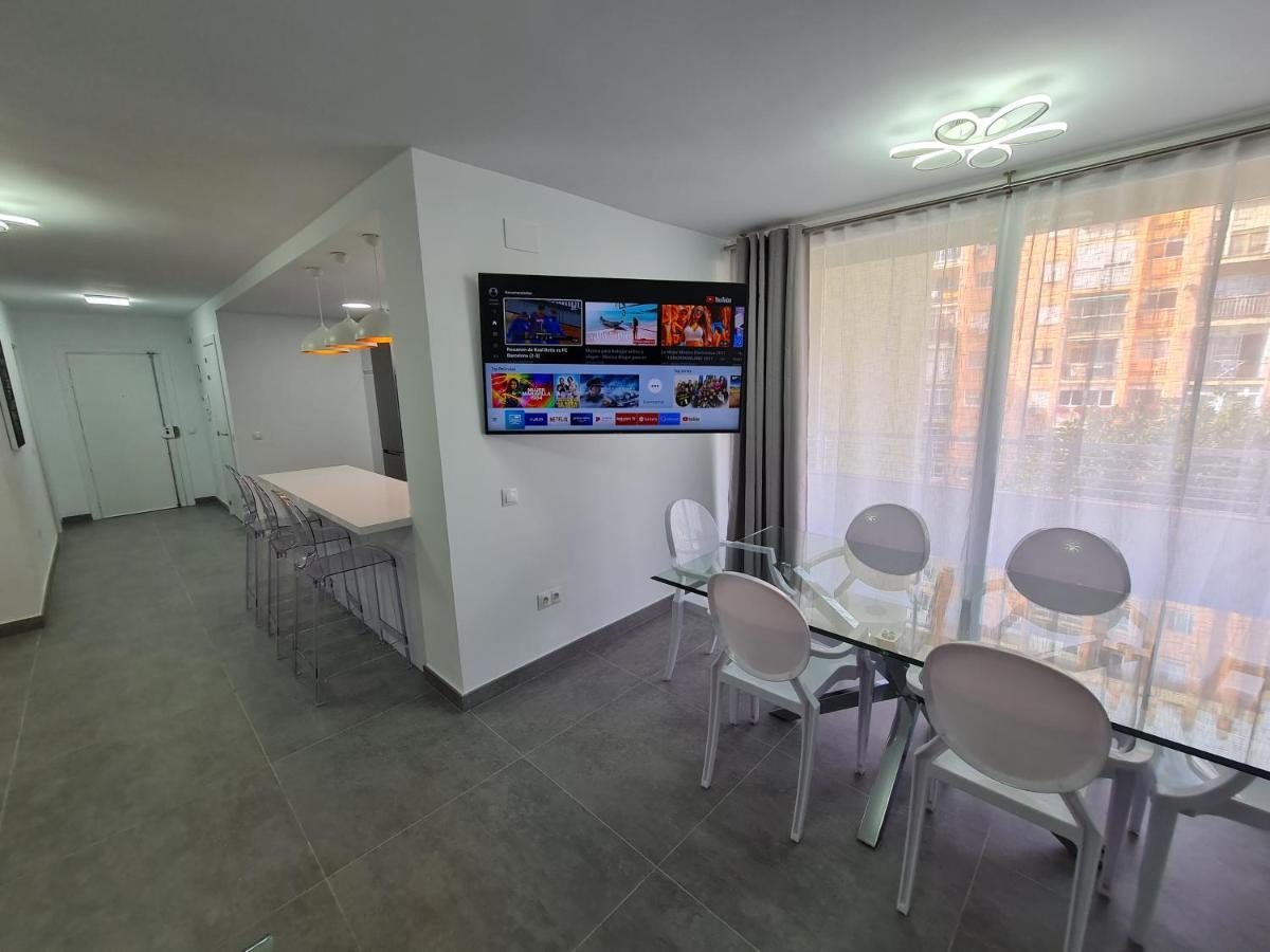 Modern 3 Bedroom Luxury Apartment In Torremolinos Kültér fotó