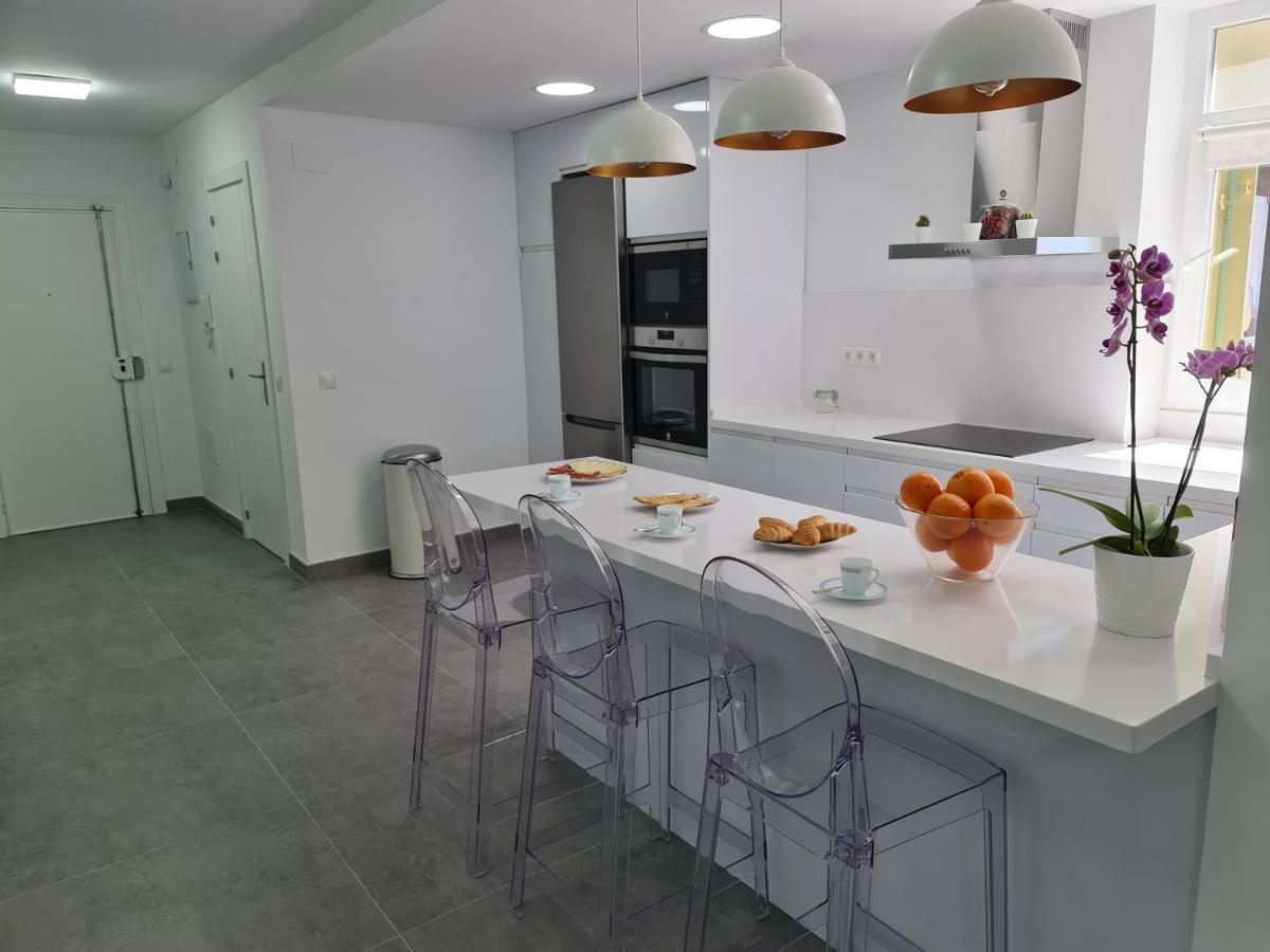 Modern 3 Bedroom Luxury Apartment In Torremolinos Kültér fotó