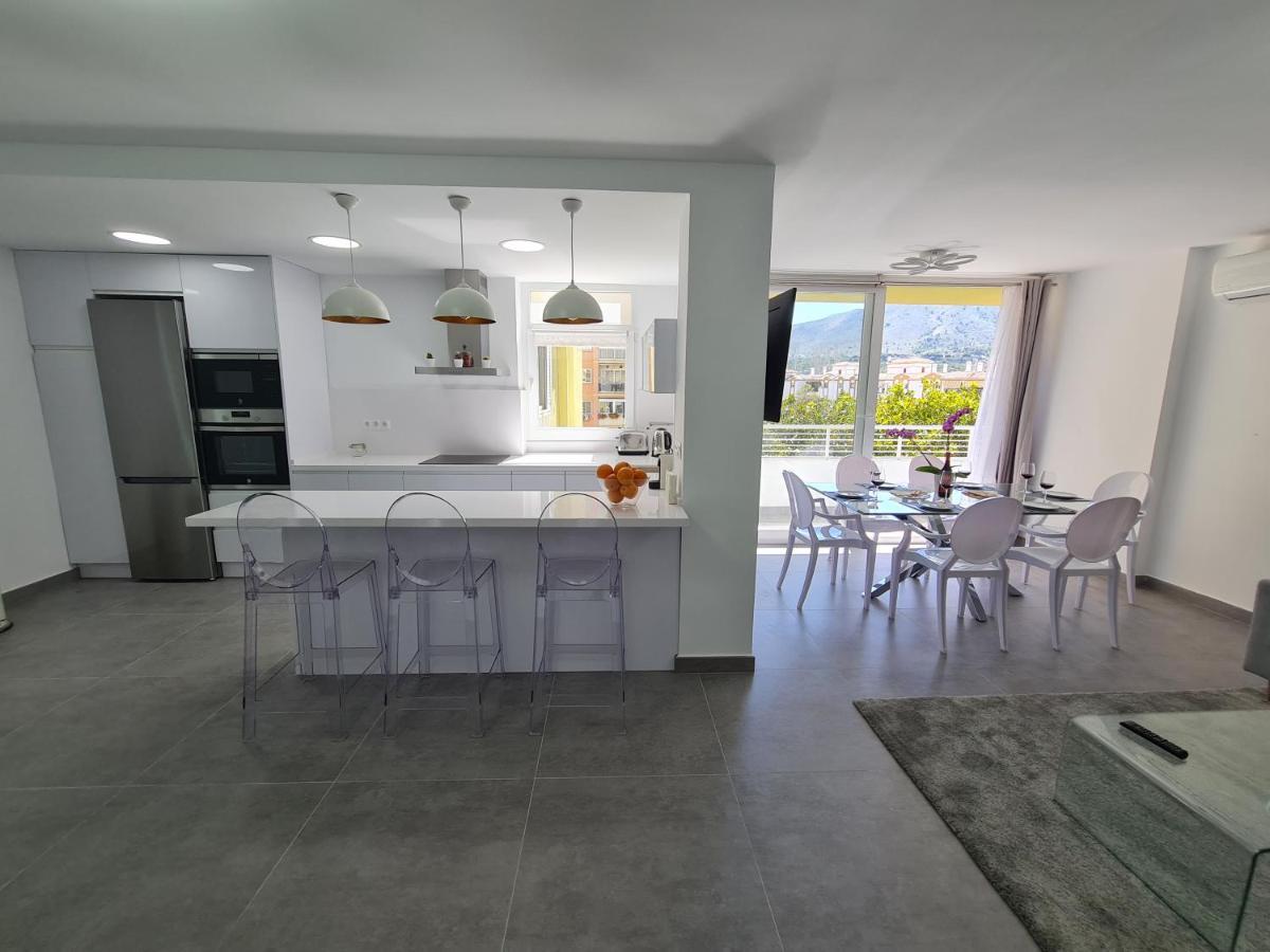 Modern 3 Bedroom Luxury Apartment In Torremolinos Kültér fotó