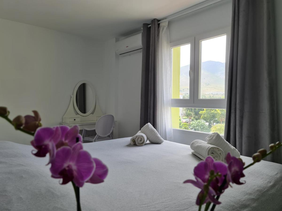 Modern 3 Bedroom Luxury Apartment In Torremolinos Kültér fotó