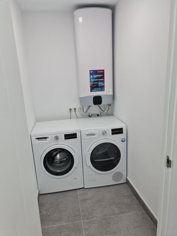 Modern 3 Bedroom Luxury Apartment In Torremolinos Kültér fotó