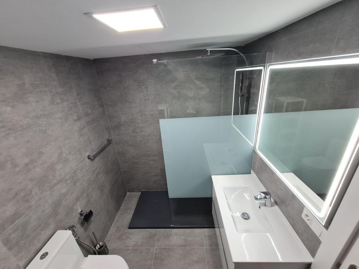 Modern 3 Bedroom Luxury Apartment In Torremolinos Kültér fotó
